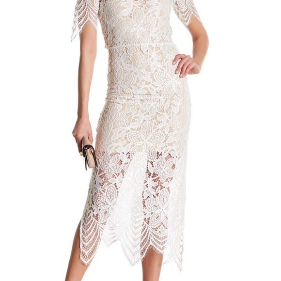 Few Moda crochet scalloped Lace dress - Picture 2 of 8